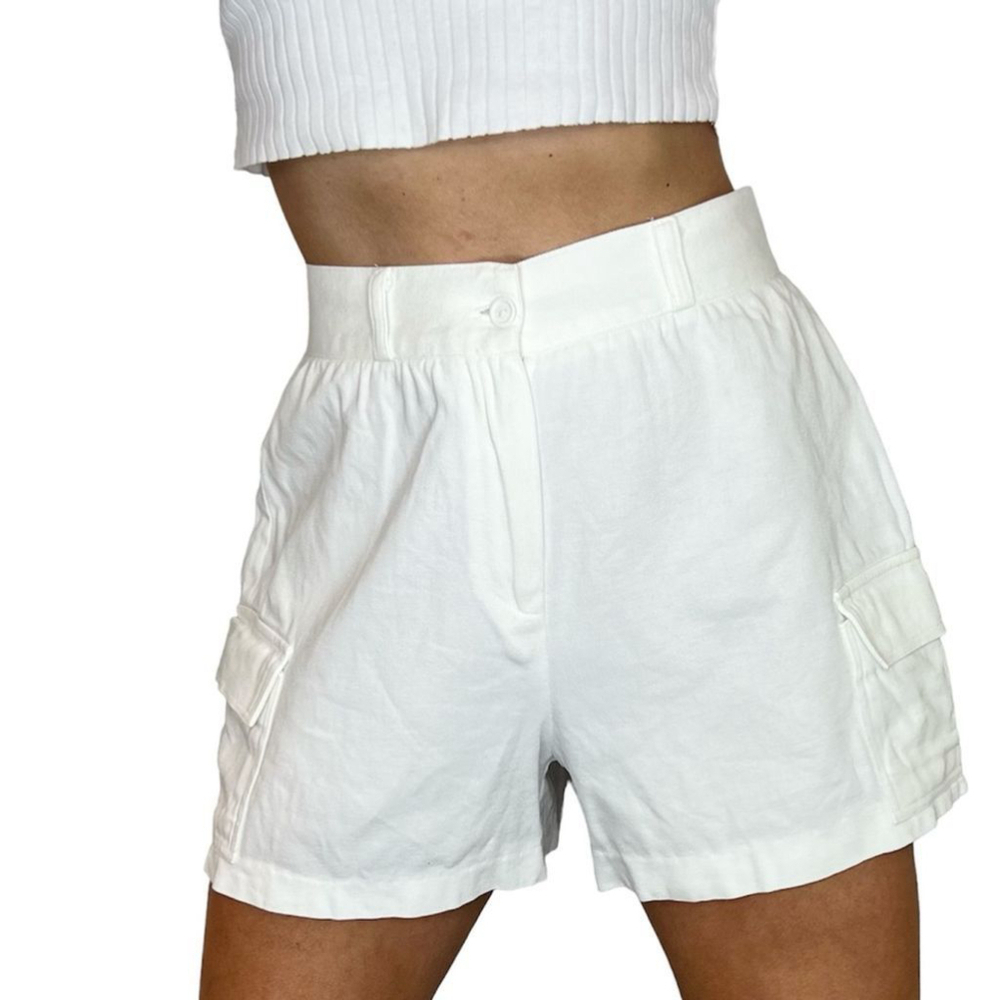 Vintage high rise white cargo shorts 3/4